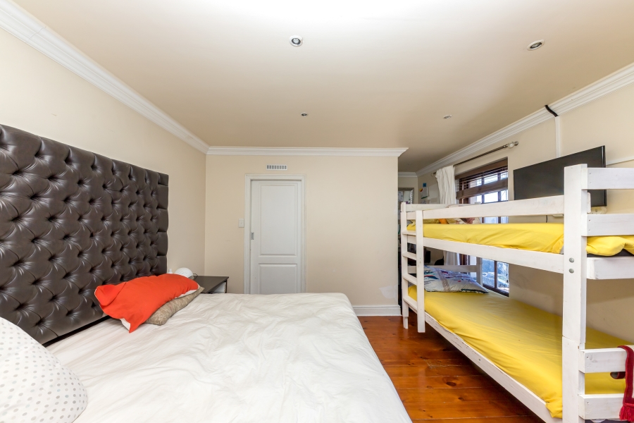 8 Bedroom Property for Sale in Walmer Estate Western Cape